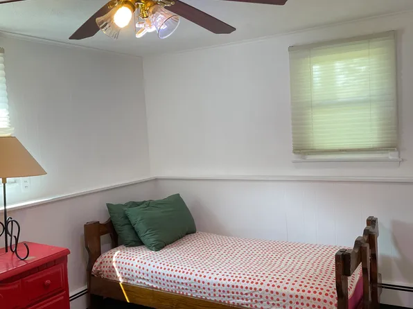 73 Hathaway Cir, Arlington, MA 02476