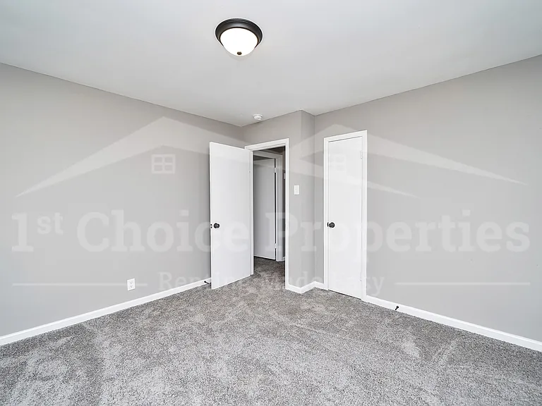 108 13th Ave NW — Photo 19