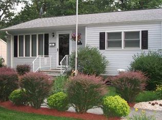 46 Morton Ave, Monroe Township, NJ 08831