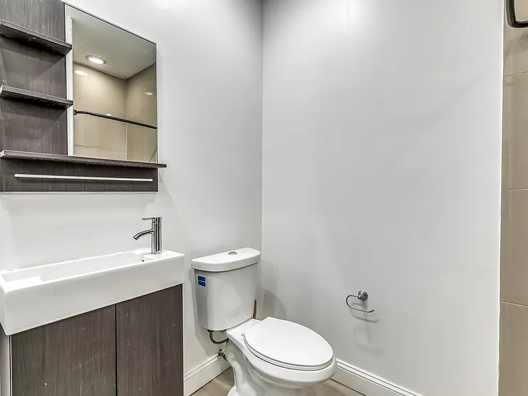 1456 E Columbia Ave #O1 — Photo 9