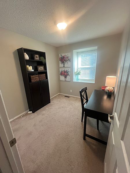 Calgary Townhouse for rent - 3 Bedrooms — photo 10