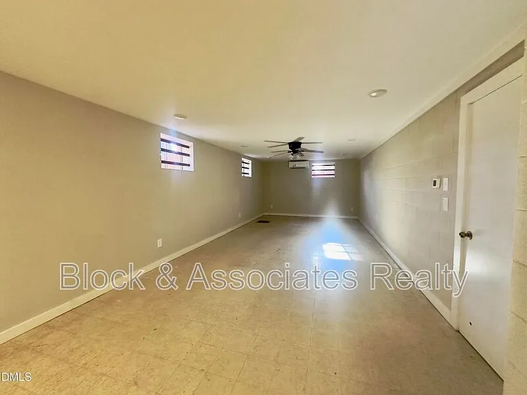405 N Main St — Photo 18