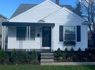 765 4th Ave, Pontiac, MI 48340