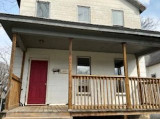 506 S 6th St, Burlington, IA 52601