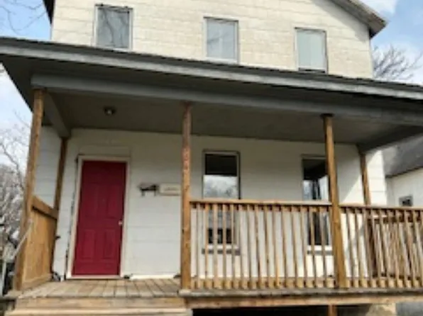 506 S 6th St, Burlington, IA 52601