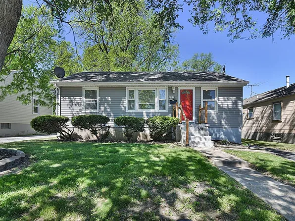 6341 Jackson Ave, Saint Louis, MO 63134