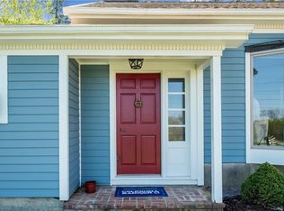 135 Pinesbridge Rd, Ossining, NY 10562