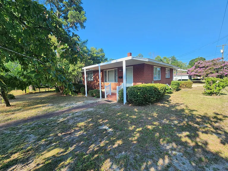 400 Roxie Ave — Photo 28