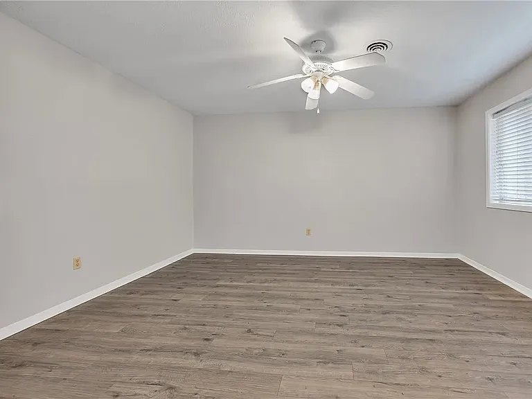 1312 Timm Dr — Photo 10