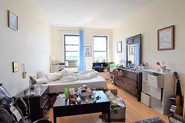 Rented by Clove Realty LLC