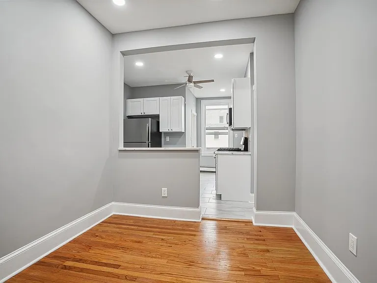 198 Griffith St #1L — Photo 8