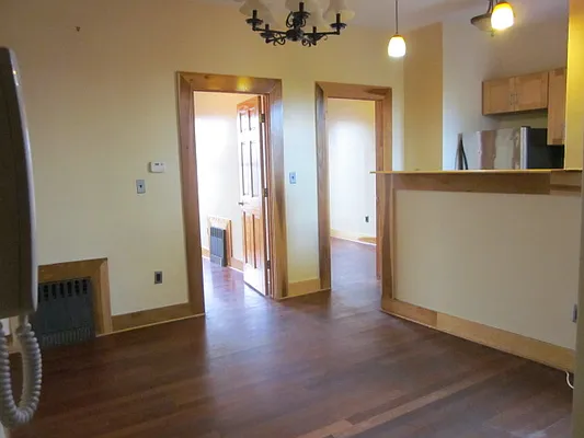 Rented by Full Time Management | media 31