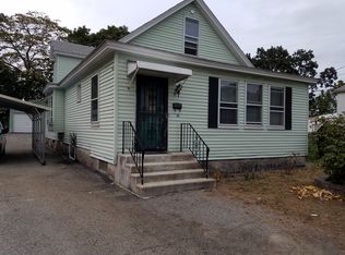 16 Maitland Ave, Lowell, MA 01851