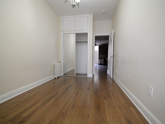 5th image of 54-10 Nurge Ave #1L