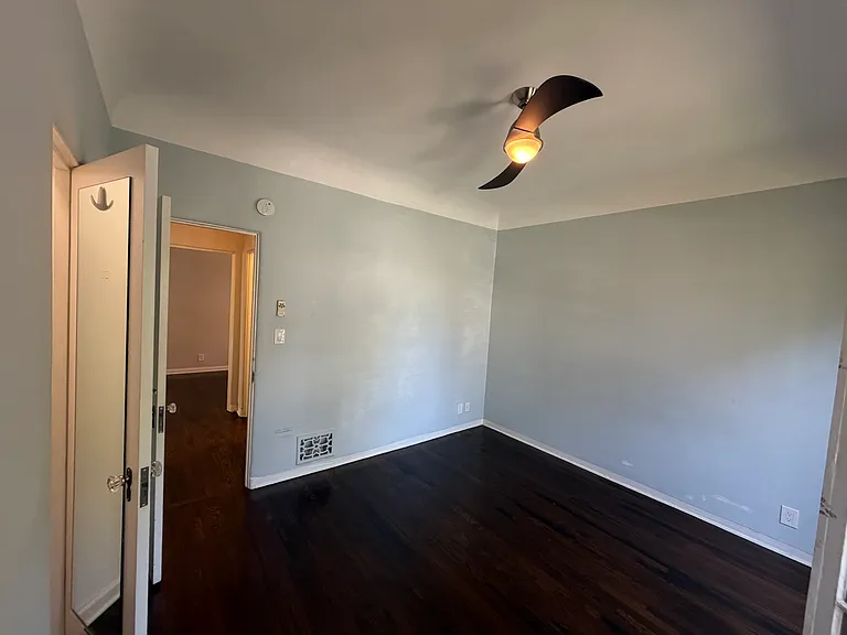 1047 S Orange Grove Ave #1 — Photo 24