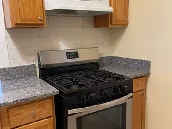 5th image of 7749 S East End Ave #3