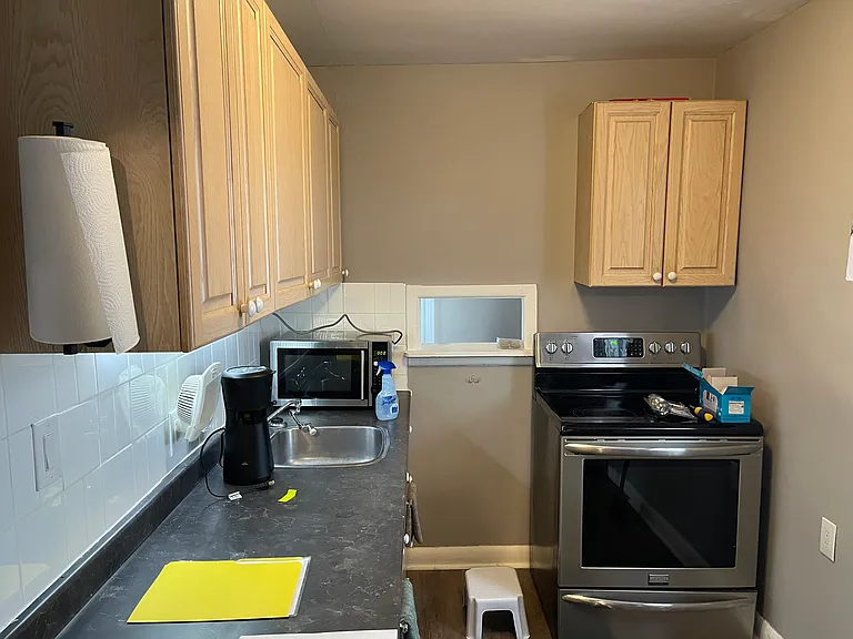 45 Ontario Ave #3 — Photo 4