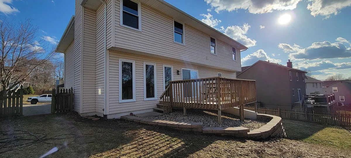 Building Photo - 724 Plum Rose Dr