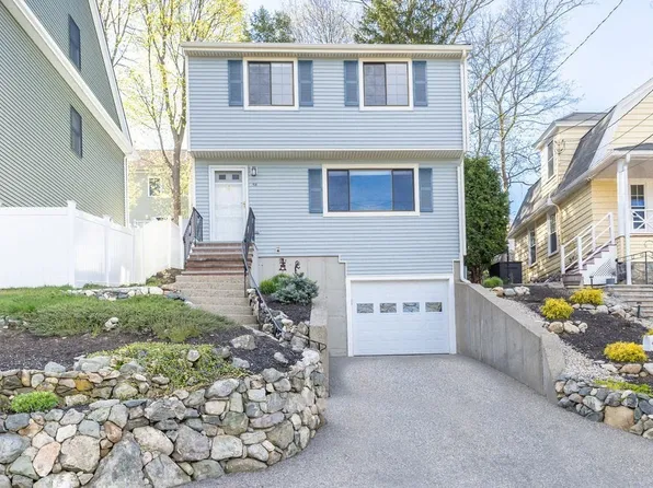58 Albemarle Rd, Waltham, MA 02452