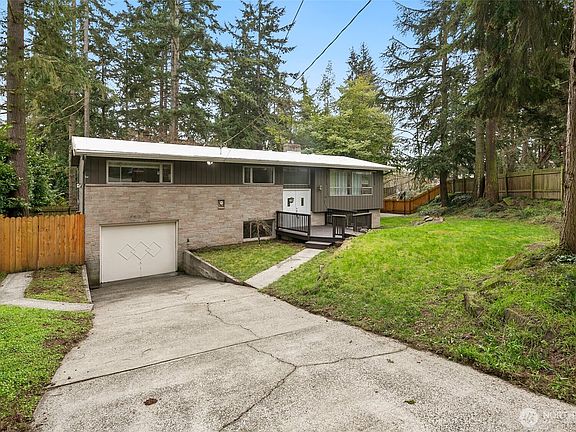 2nd image of 12704 8th Avenue NE