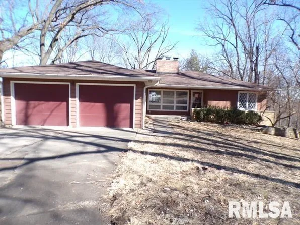 7 Forestview Dr, Coal Valley, IL 61240