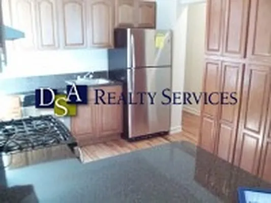 Rented by DSA Realty Midtown West | media 33