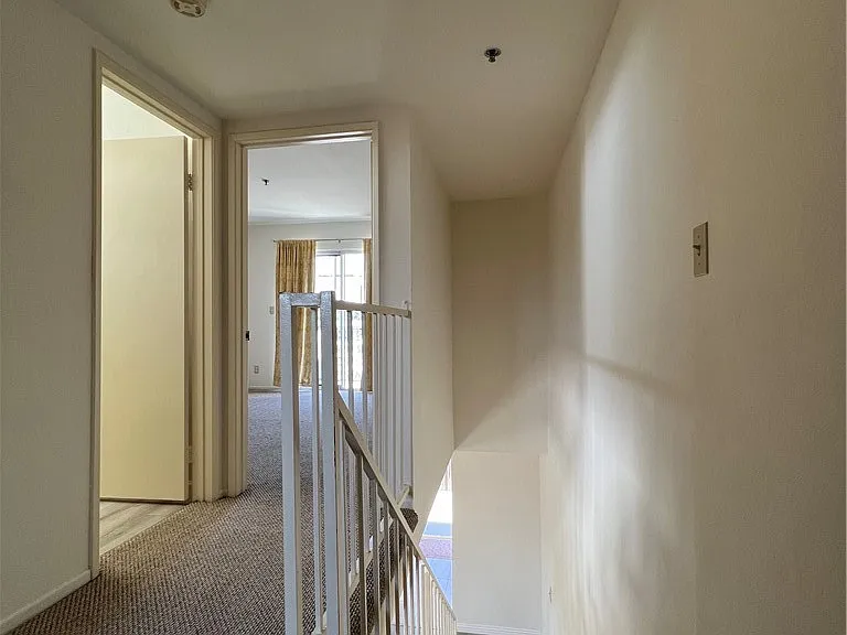 1211 Huntington Dr #H — Photo 8