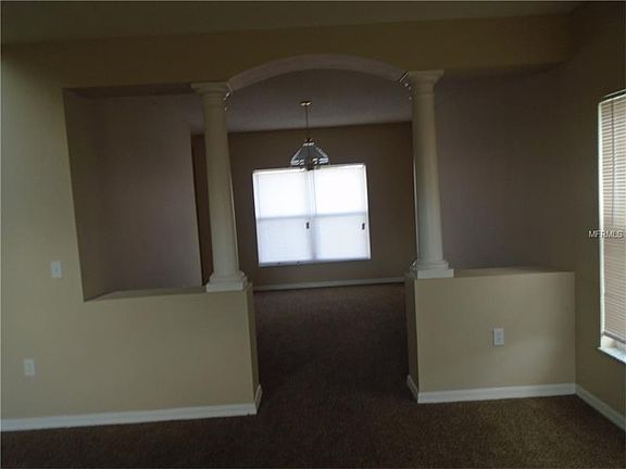 4th image of 1714 Pompano Dr