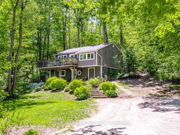 63 Huronwoods Dr, Oro Medonte, ON L0K 1E0