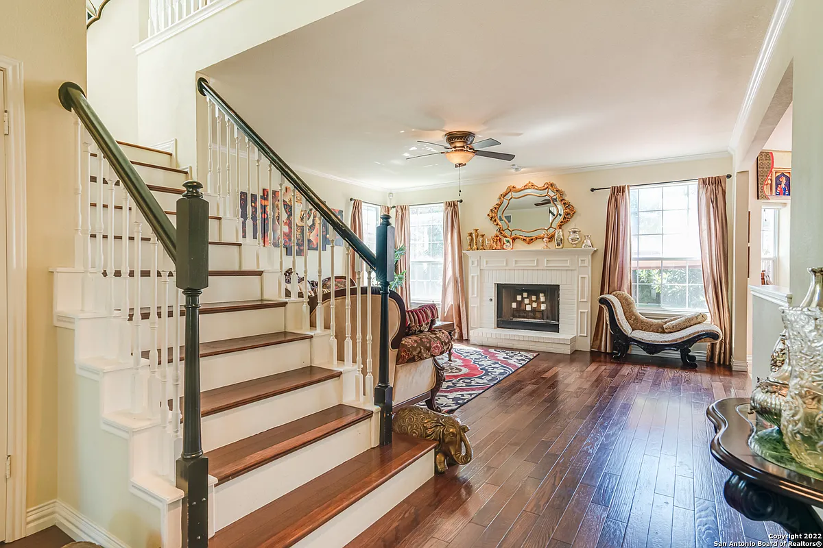 Building Photo - 4514 Shavano Holw