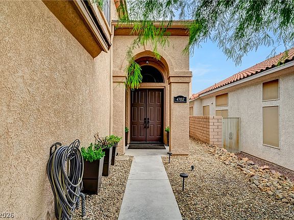 3rd image of 4702 Grand Ridge Ct