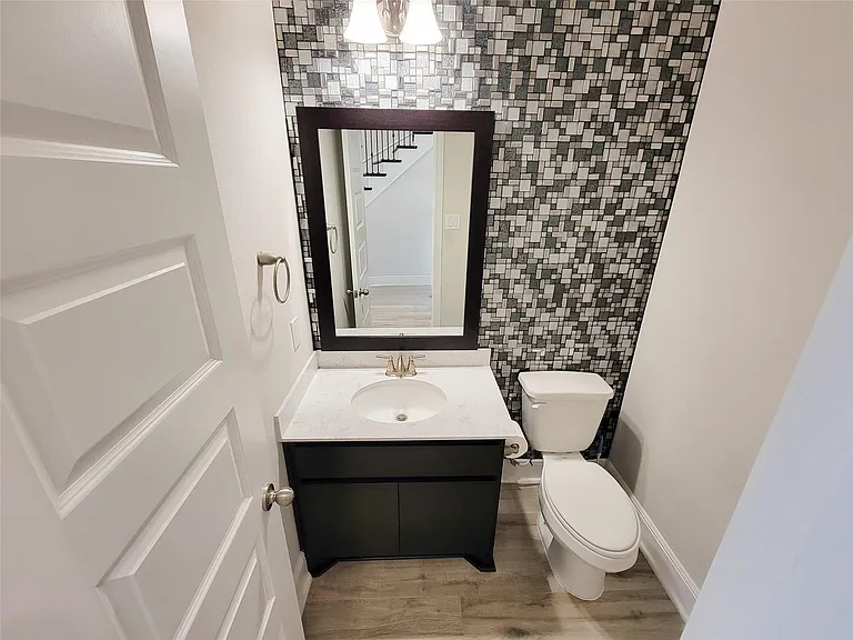 13806 Friarstone Pointe Dr — Photo 9
