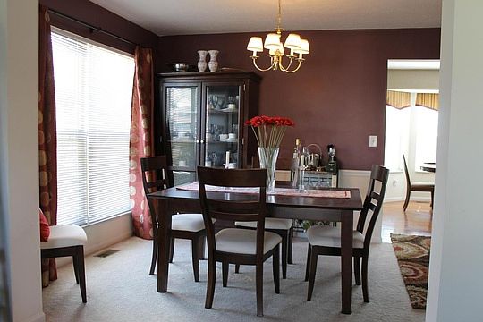 3rd image of 457 Thorburn Pl