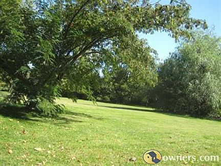2nd image of S Willow Ln