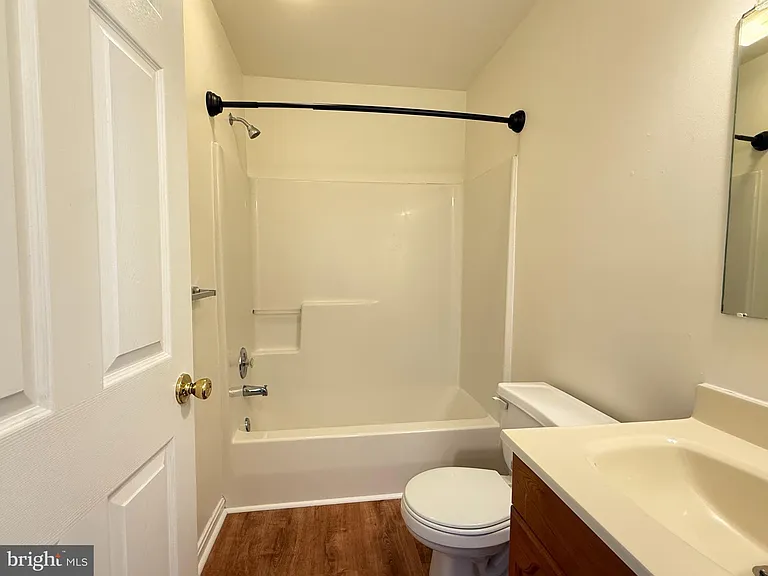 358 Main St #5 — Photo 12