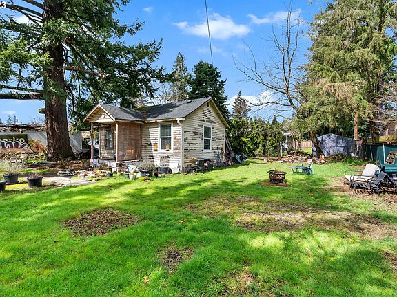 2nd image of 2050 SE 143rd Ave E