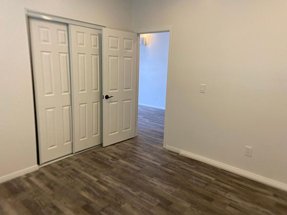 4th image of 2956 Logan Ave #A