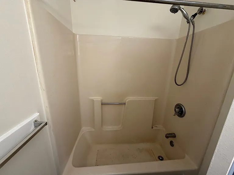 261 Pine St #41 — Photo 8