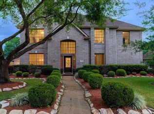 1214 Peregrine Dr, Friendswood, TX 77546