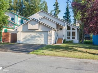 17630 Beaujolais Dr, Eagle River, AK 99577