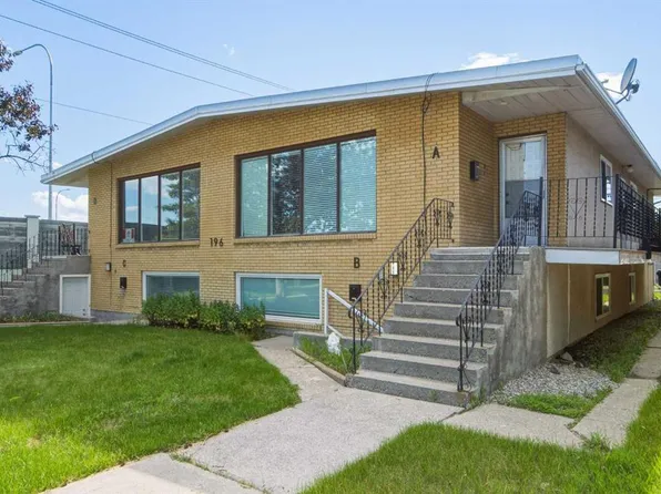 196 Gordon Dr SW, Calgary, AB T3E 5B2