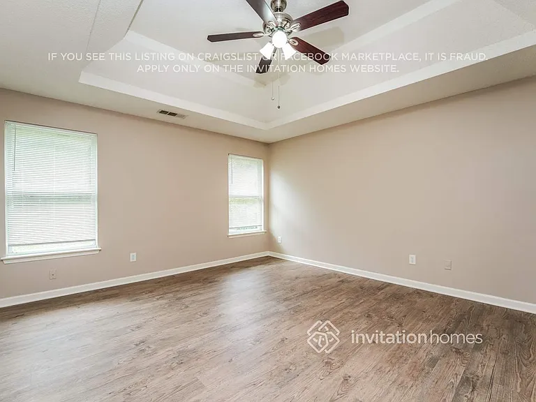 4937 Bryant Dr — Photo 9