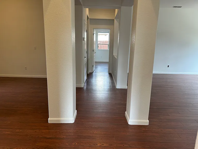 2620 Heather Field Ln — Photo 11