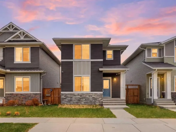 328 Bayview St SW, Airdrie, AB T4B 3V1