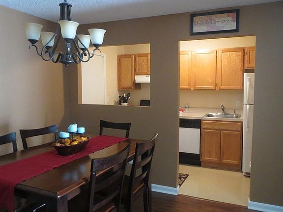 5th image of 151 King St APT 305C