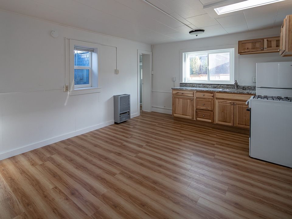 Fully remodeled cabin
