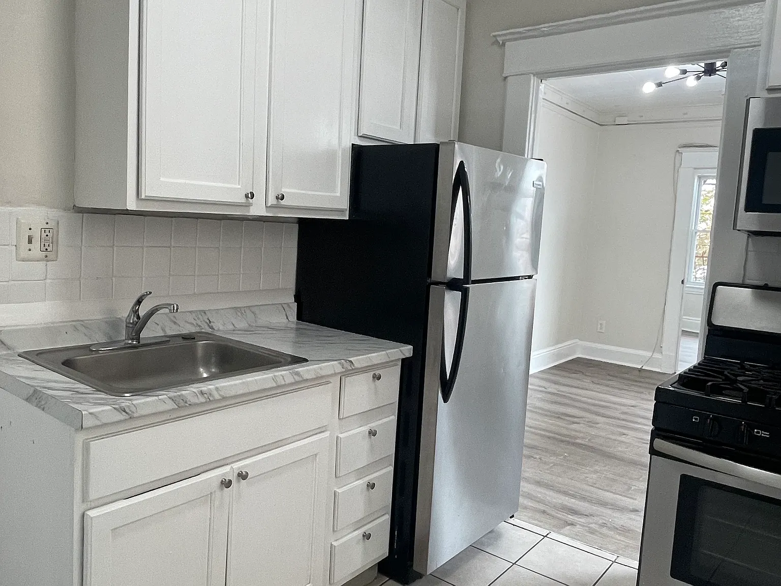 2 bed, $2,200 — Photo 3