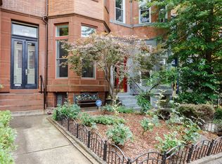 2709 Saint Paul St, Baltimore, MD 21218