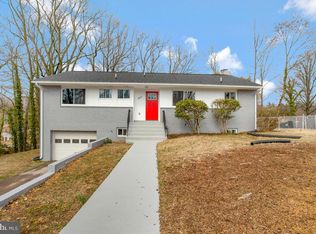 5000 Yorkville Rd, Temple Hills, MD 20748