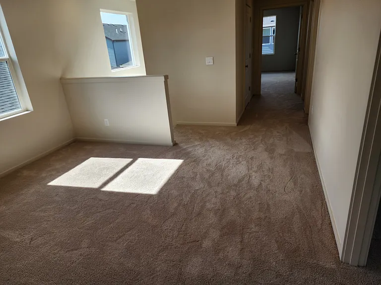 161 Greencrest St NE — Photo 11